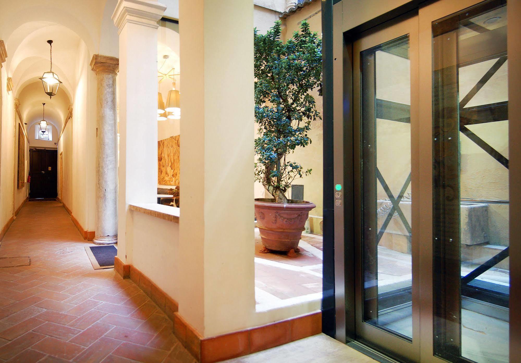 Navona Luxury Apartments Rom Exterior foto